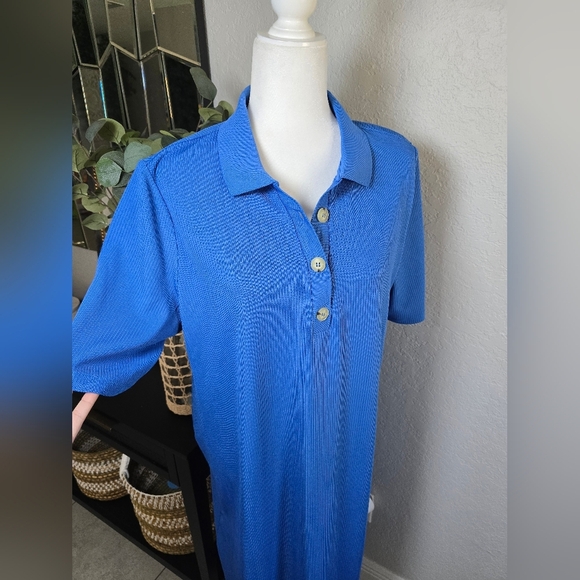 H&M Blue Polo Dress with Button Detail - Picture 3 of 9